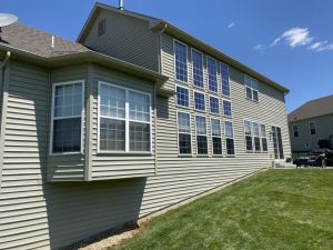 clean windows cleaned siding window cleaning pressure washing edwardsville bethalto maryville glen carbon illinois il